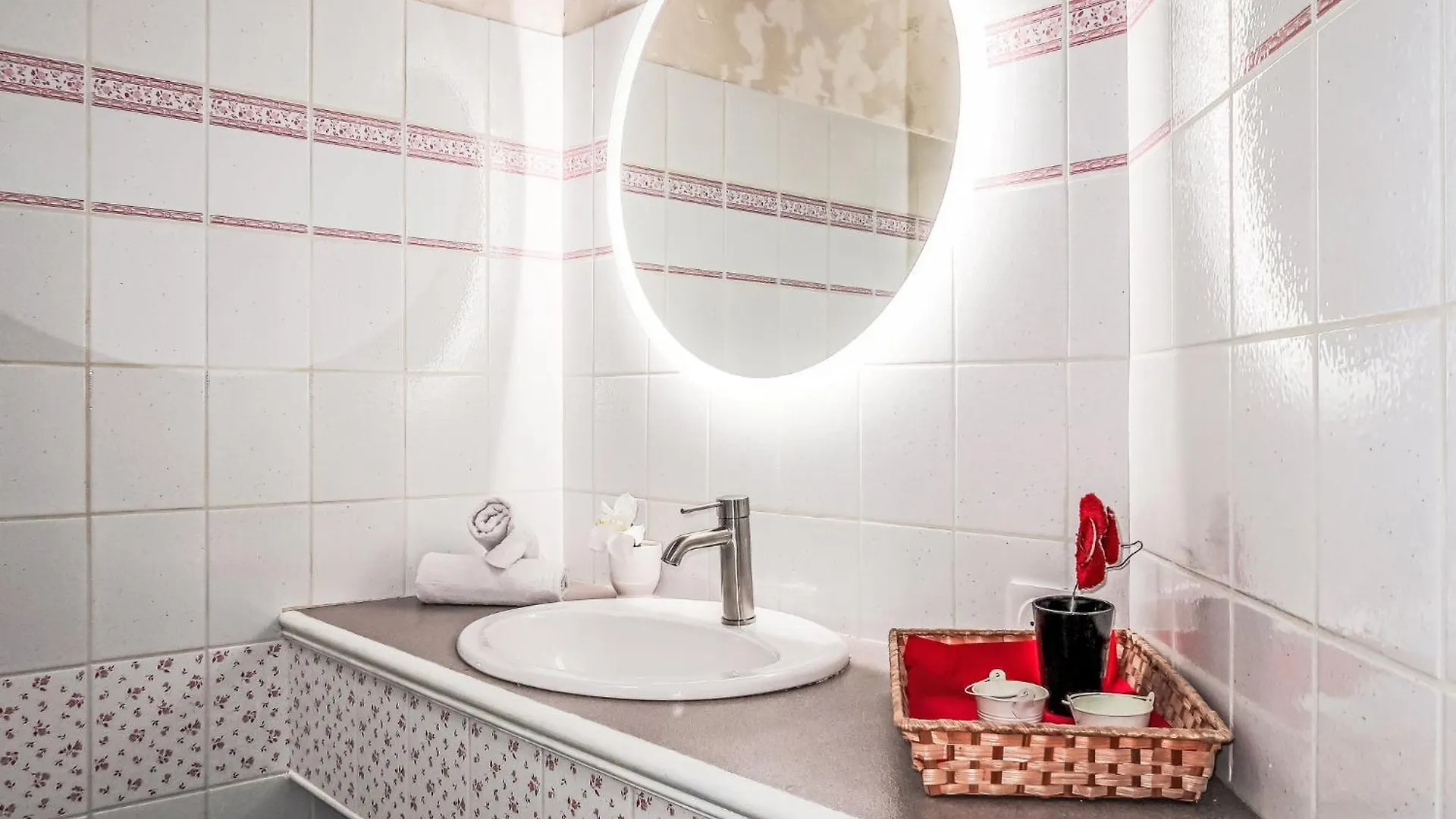 Holiday Home Le Moulin De Glenn By Interhome Le Gouray