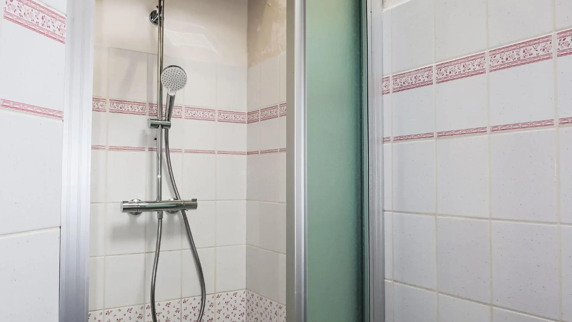 Holiday Home Le Moulin De Glenn By Interhome Le Gouray